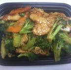 Best Chicken with Broccoli in Hendersonville, TN